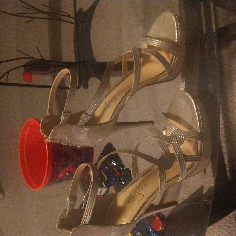 Jessica Simpson sandles
